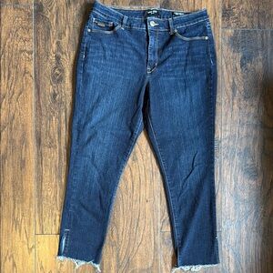 Nine West Women’s Cigarette High Rise Skinny Crop 10P (F10)